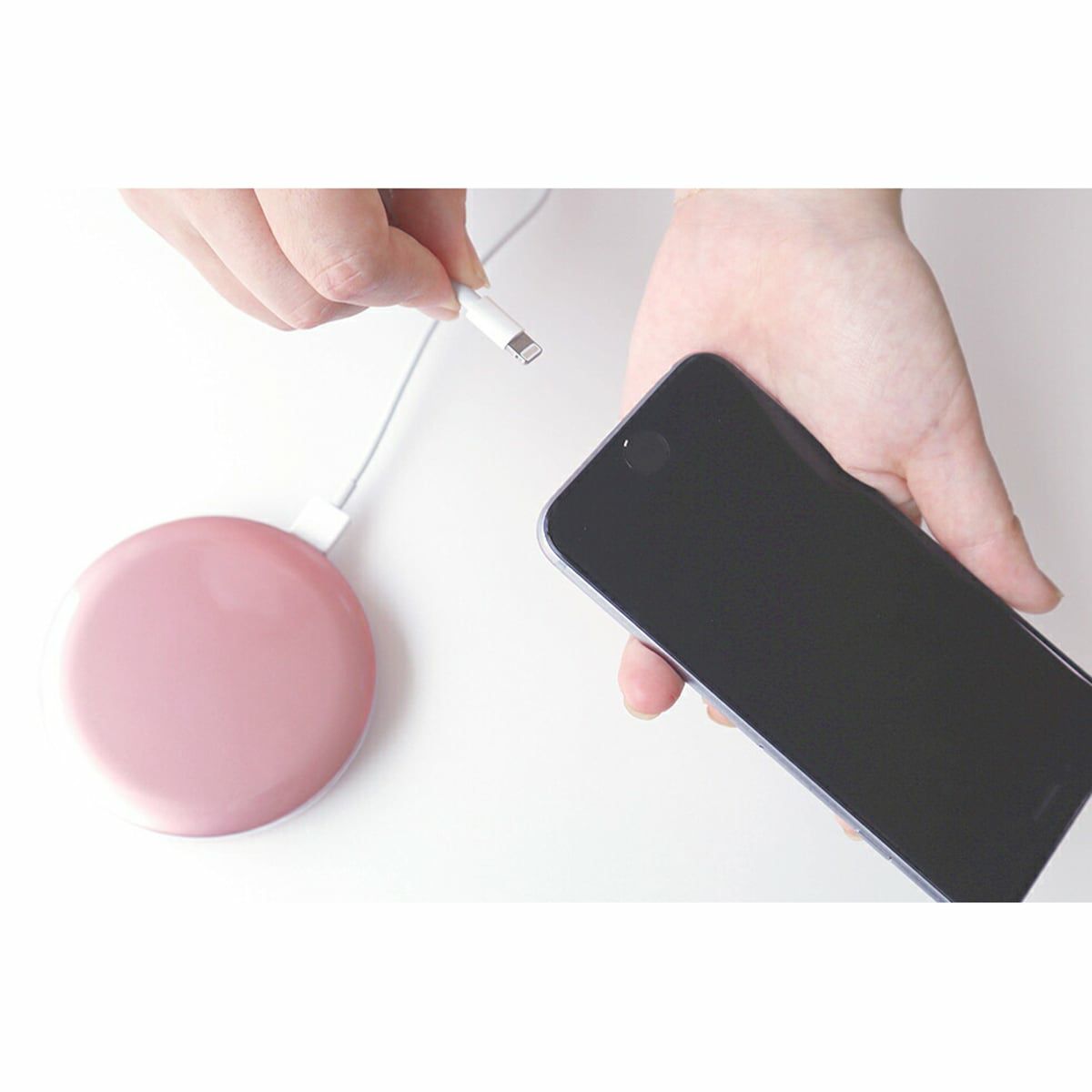 KBE3200　モバイルバッテリー