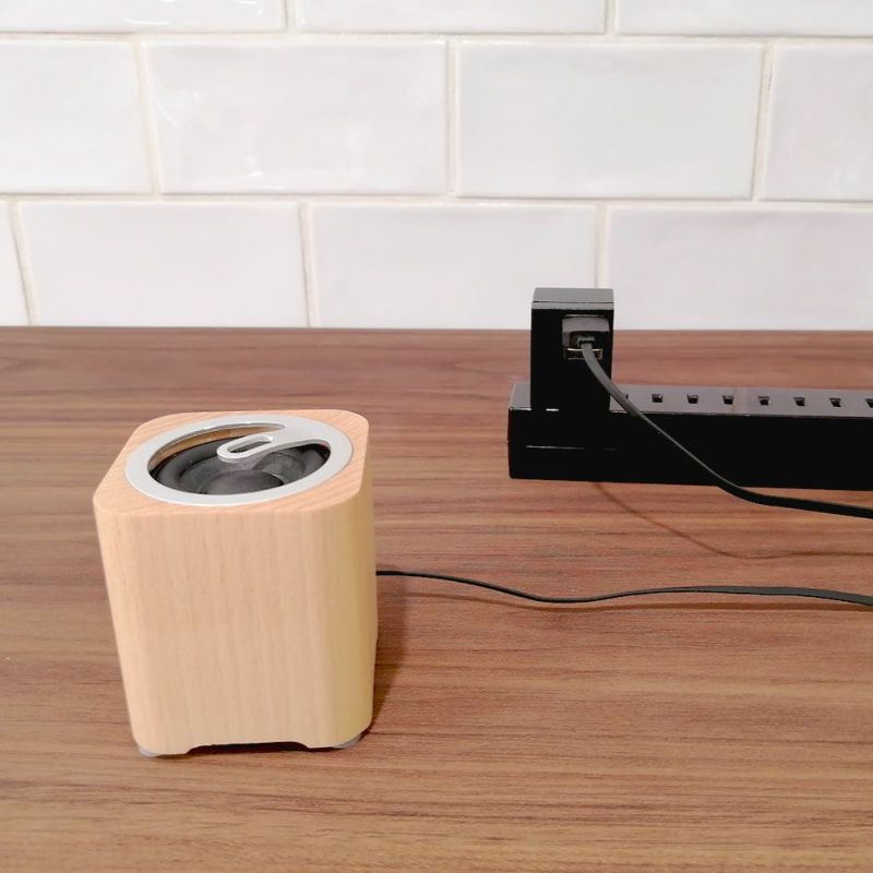 Bluetooth対応ワイヤレス手元スピーカーSBT-3500 | コイズミ Bluetooth対応ワイヤレス手元スピーカーSBT-3500 | コイズミ