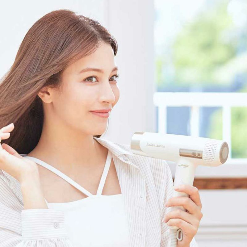 サロン級 速乾ヘアドライヤー ホワイト KINUJO 絹女 ヘアドライヤー ホワイト – SENJYU OnlineShop